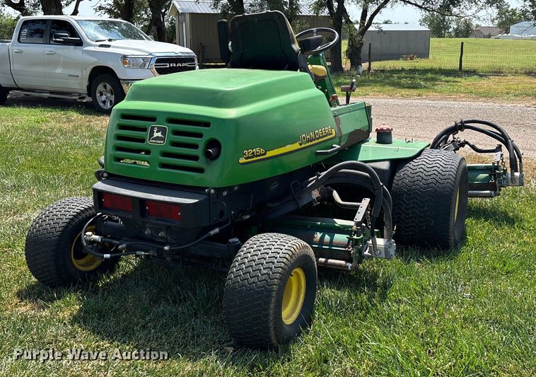 image for item DT3341 John Deere 3215B reel mower