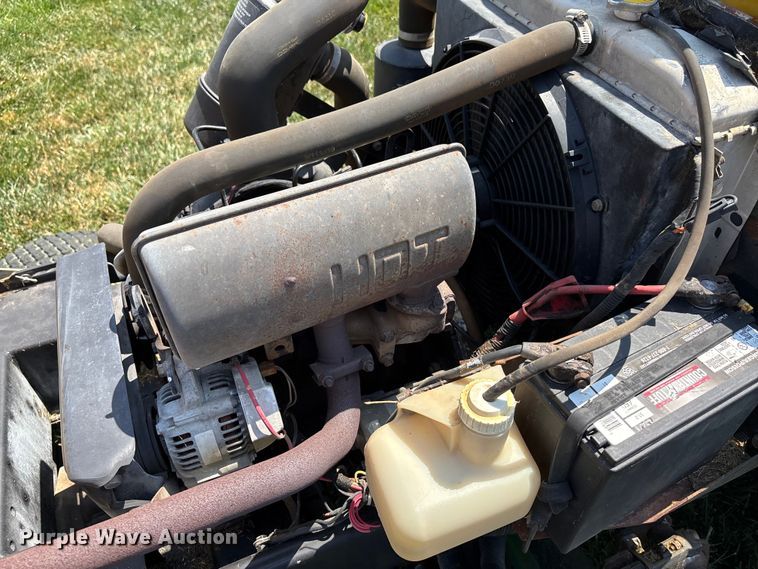 image for item DT3341 John Deere 3215B reel mower