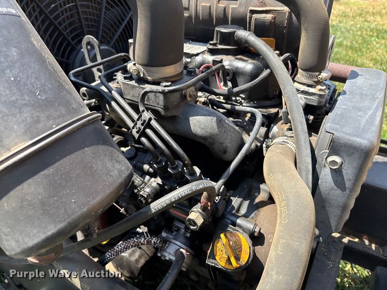 image for item DT3341 John Deere 3215B reel mower