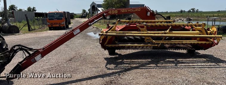 image for item DT3342 New Holland 499 swather / windrower