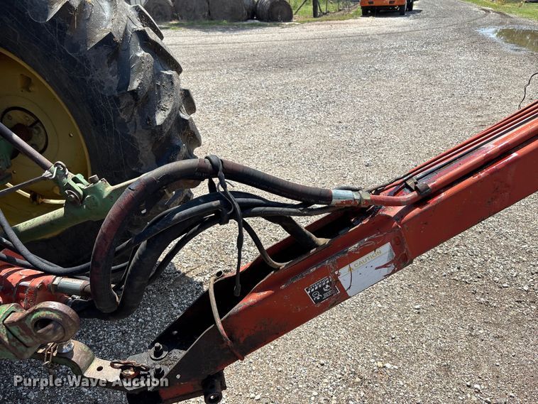 image for item DT3342 New Holland 499 swather / windrower