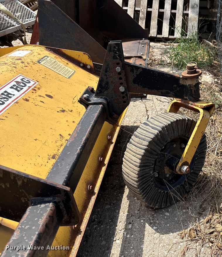 image for item DT3343 Bush Hog FH188-01 flail mower