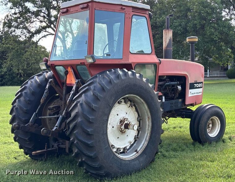 image for item DT3418 Allis Chalmers 7020 tractor