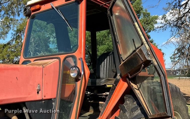 image for item DT3418 Allis Chalmers 7020 tractor