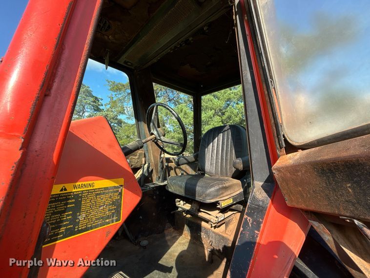 image for item DT3418 Allis Chalmers 7020 tractor