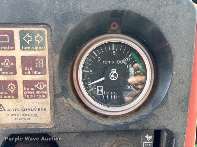 image for item DT3418 Allis Chalmers 7020 tractor