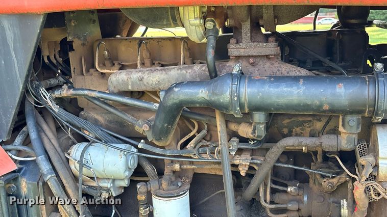 image for item DT3418 Allis Chalmers 7020 tractor