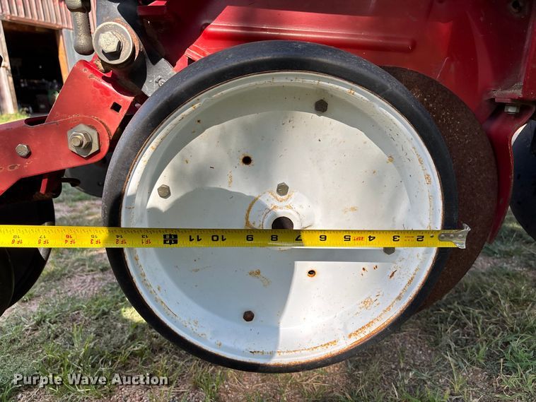 image for item DT3419 White 6106 planter