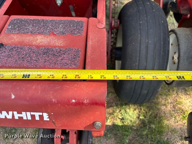 image for item DT3419 White 6106 planter