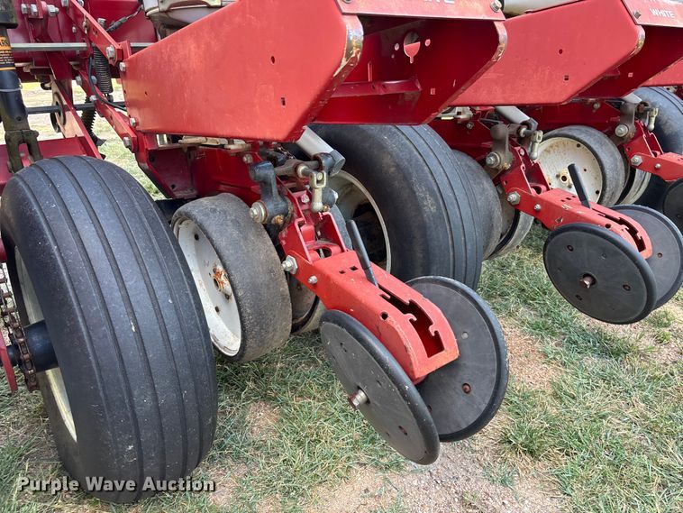 image for item DT3419 White 6106 planter