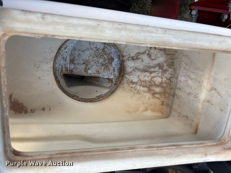 image for item DT3419 White 6106 planter