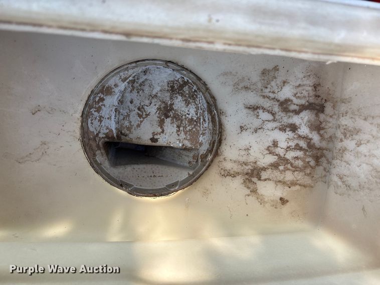 image for item DT3419 White 6106 planter