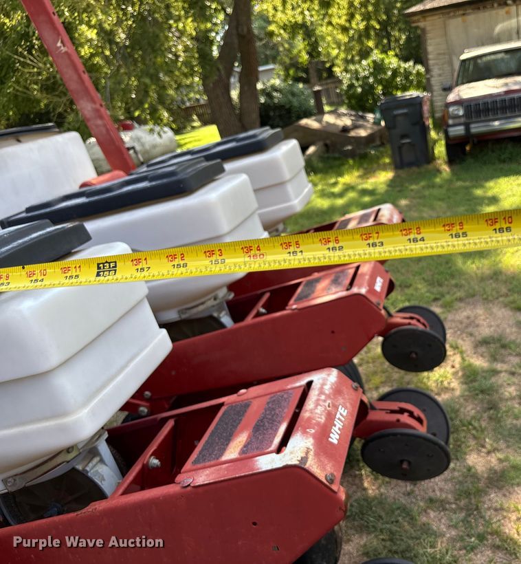 image for item DT3419 White 6106 planter