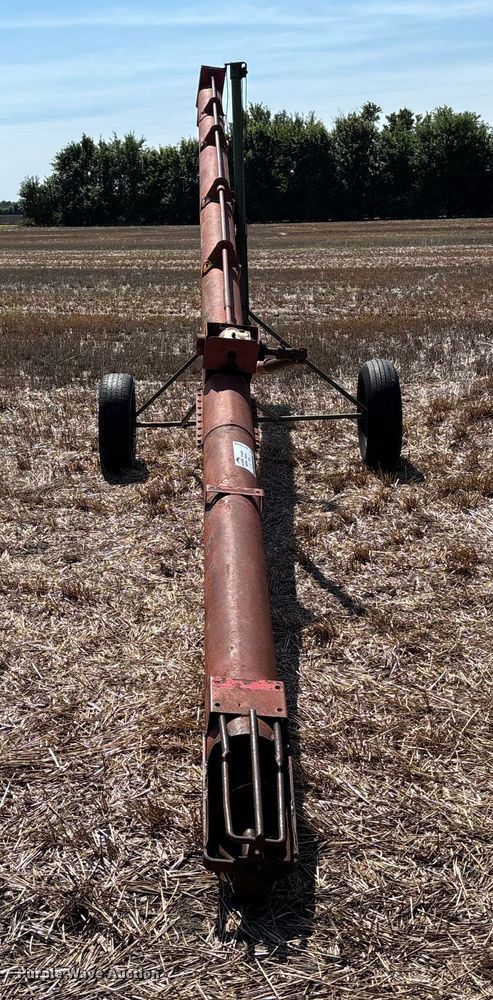 image for item DT3438 Versatile  844 auger