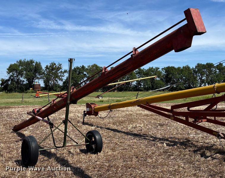 image for item DT3438 Versatile  844 auger