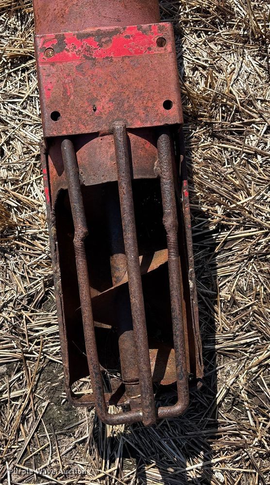 image for item DT3438 Versatile  844 auger