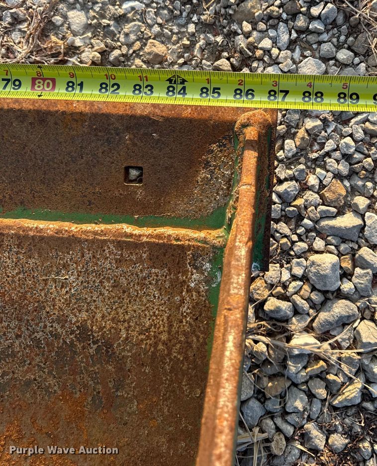 image for item DW6606 2019 John Deere 6105E MFWD tractor