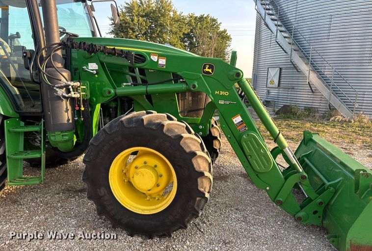 image for item DW6606 2019 John Deere 6105E MFWD tractor