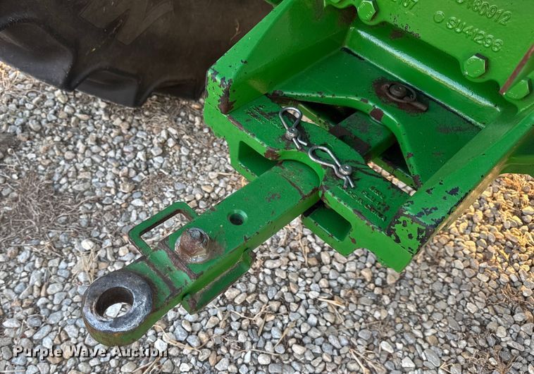 image for item DW6606 2019 John Deere 6105E MFWD tractor