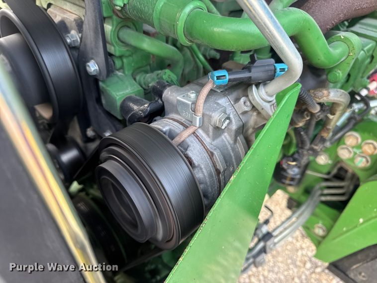 image for item DW6606 2019 John Deere 6105E MFWD tractor