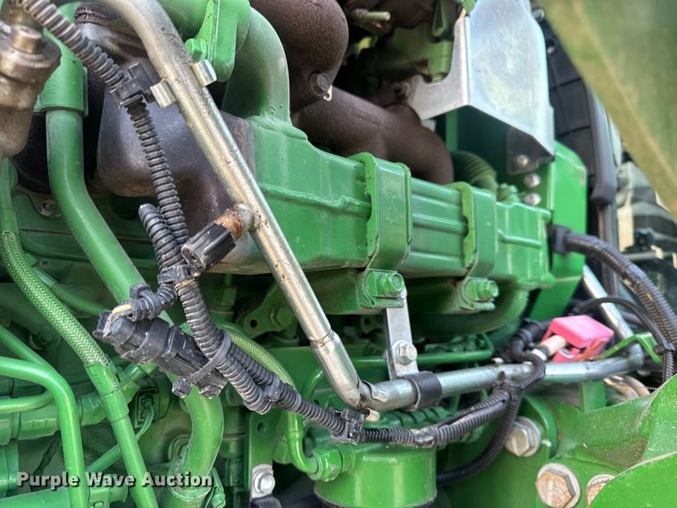 image for item DW6606 2019 John Deere 6105E MFWD tractor