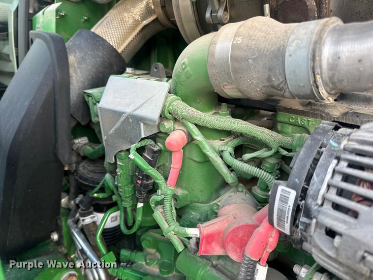 image for item DW6606 2019 John Deere 6105E MFWD tractor