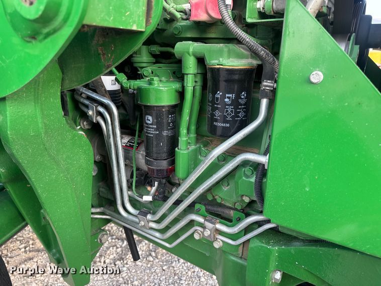 image for item DW6606 2019 John Deere 6105E MFWD tractor