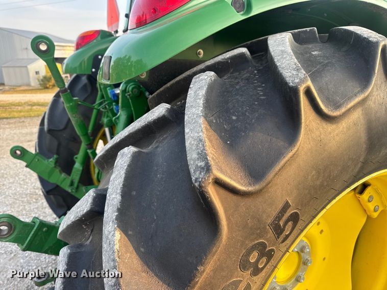 image for item DW6606 2019 John Deere 6105E MFWD tractor