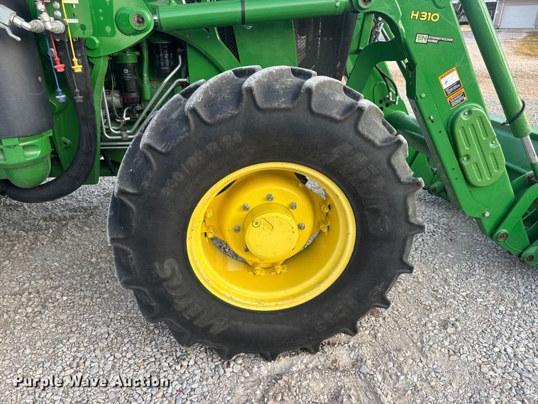 image for item DW6606 2019 John Deere 6105E MFWD tractor