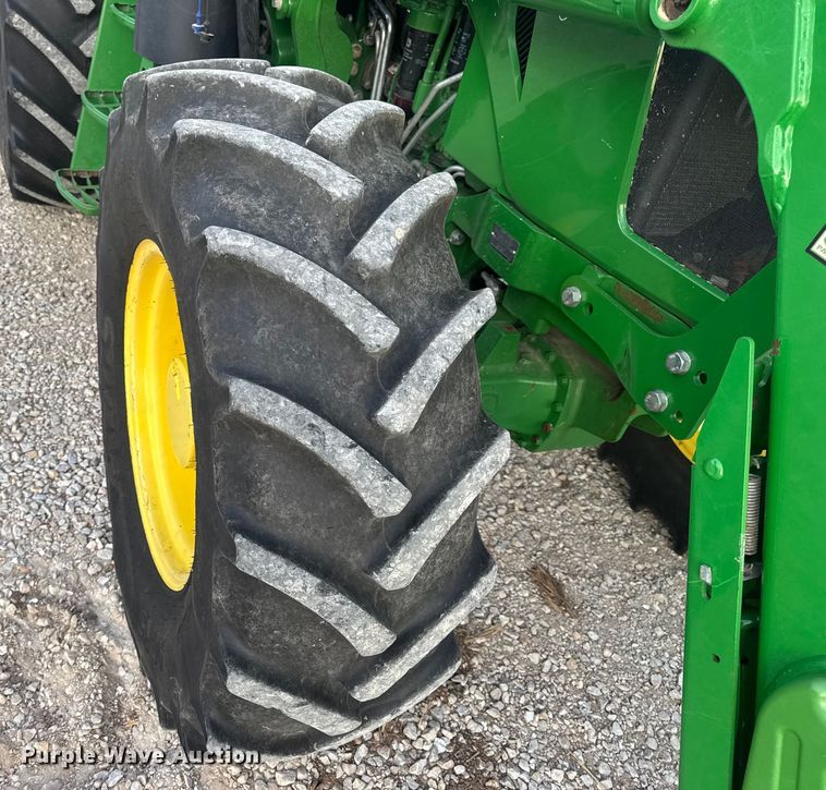 image for item DW6606 2019 John Deere 6105E MFWD tractor