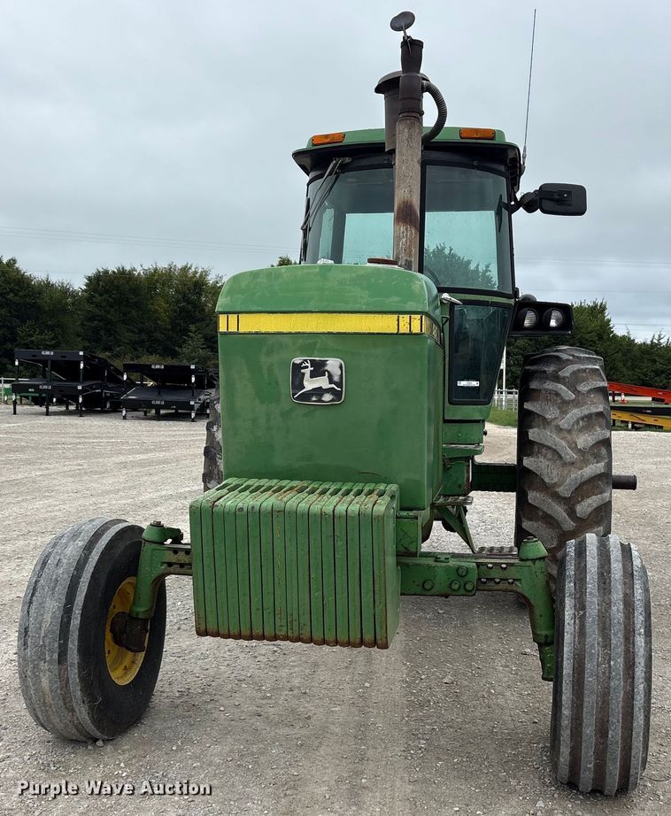 image for item DY0954 1978 John Deere 4640H tractor