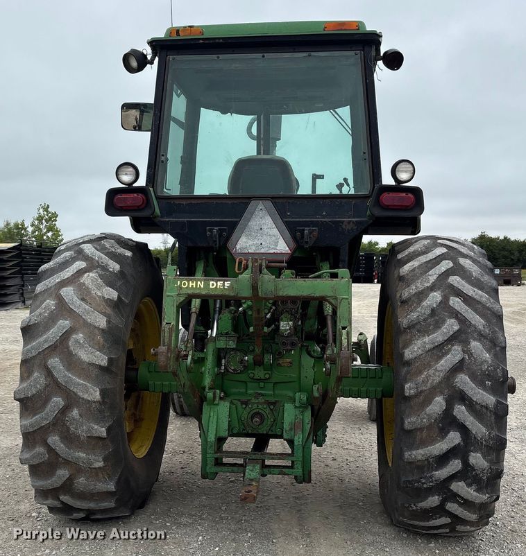 image for item DY0954 1978 John Deere 4640H tractor