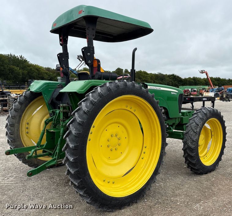 image for item DY0955 2012 John Deere 5055E MFWD tractor