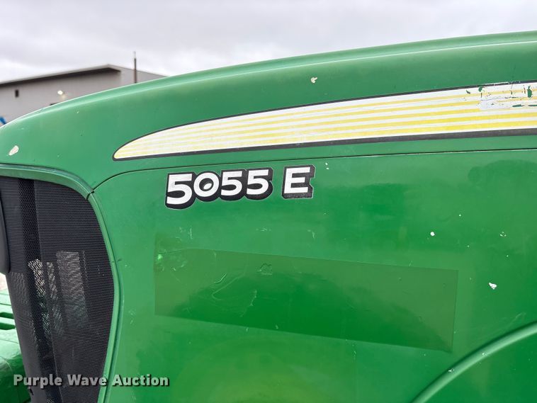 image for item DY0955 2012 John Deere 5055E MFWD tractor
