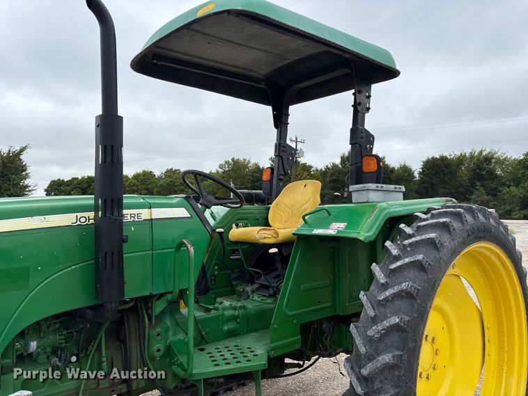 image for item DY0955 2012 John Deere 5055E MFWD tractor