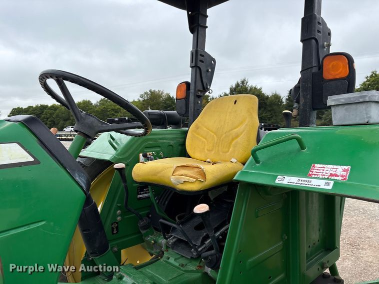 image for item DY0955 2012 John Deere 5055E MFWD tractor