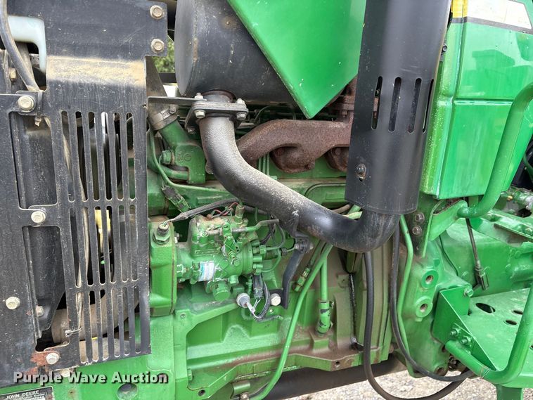 image for item DY0955 2012 John Deere 5055E MFWD tractor