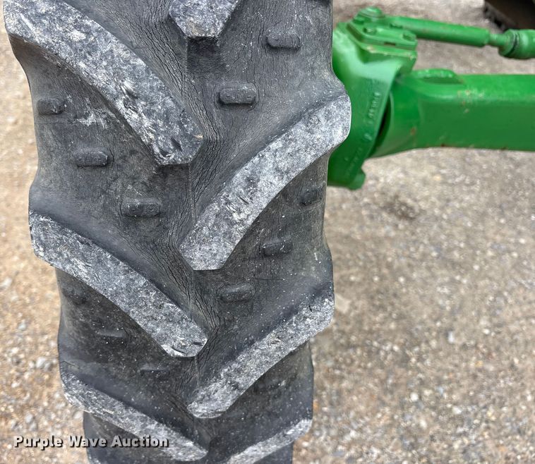 image for item DY0955 2012 John Deere 5055E MFWD tractor