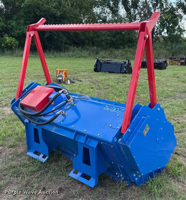 image for item DZ4237 2025 AGT SSFM81 skid steer drum mulcher