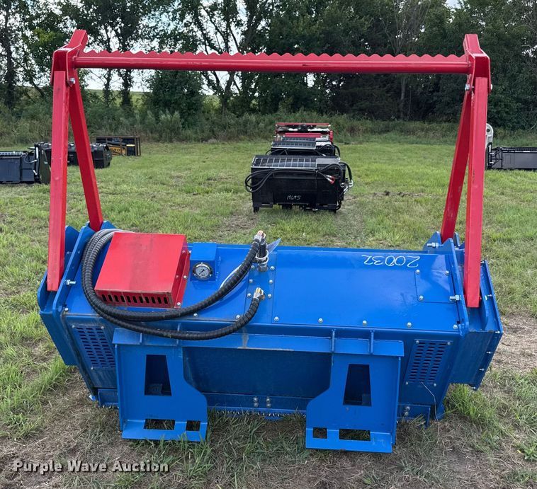 image for item DZ4237 2025 AGT SSFM81 skid steer drum mulcher