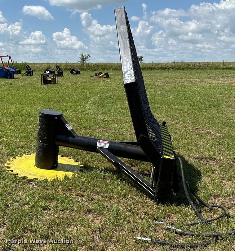 image for item DZ4242 Ground Force HPP970HR42 skid steer tree saw