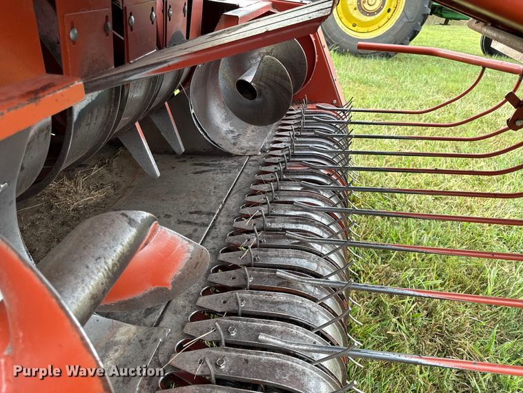 image for item DZ4262 Hesston 4750 large square baler