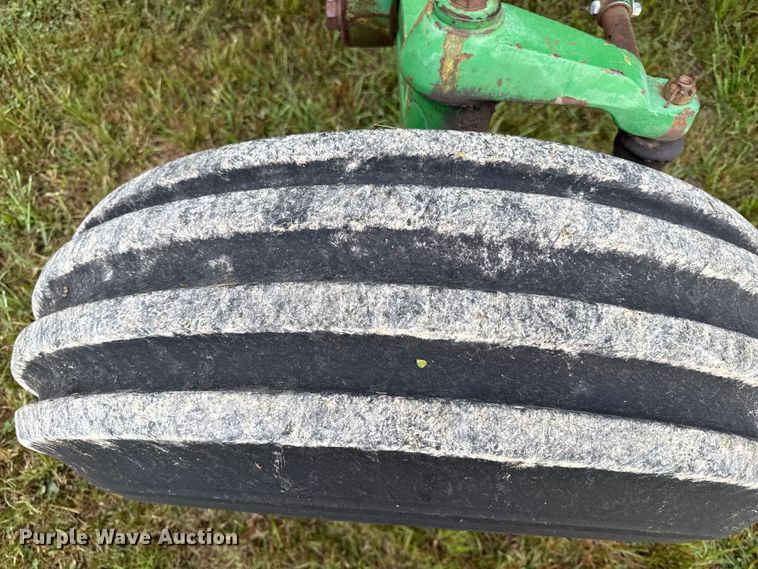 image for item DZ4263 1984 John Deere 4650 tractor