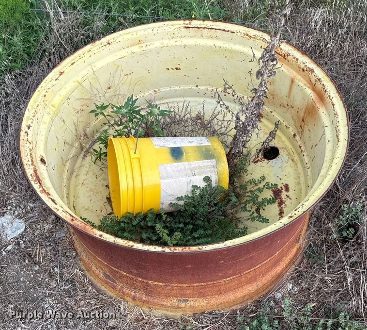 image for item DZ4263 1984 John Deere 4650 tractor