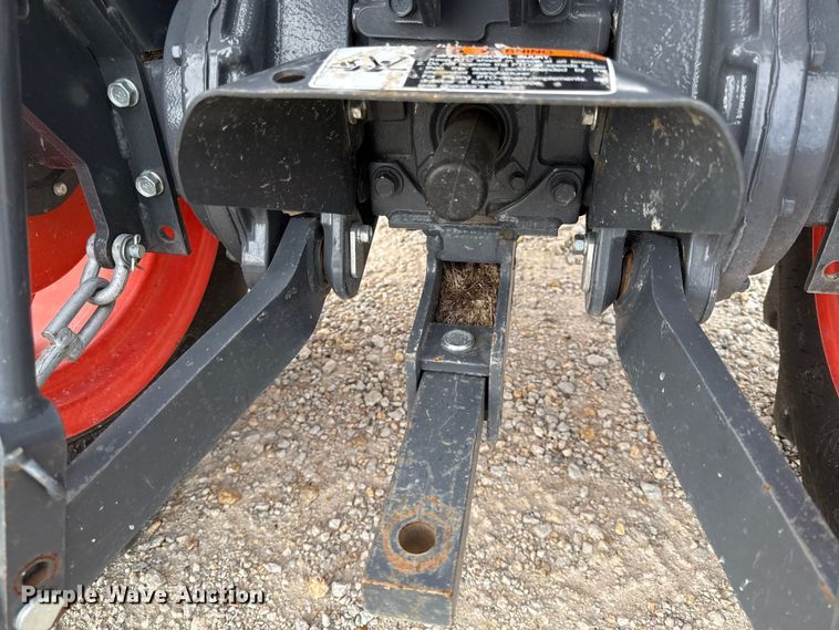 image for item DZ4266 Kubota L2501D MFWD tractor