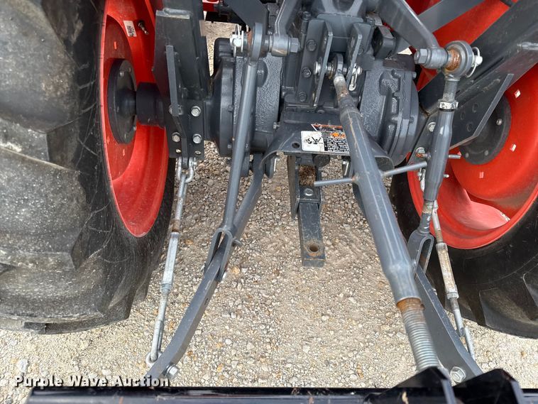 image for item DZ4266 Kubota L2501D MFWD tractor