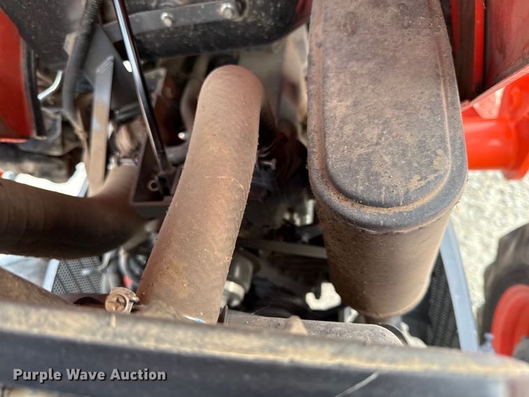 image for item DZ4266 Kubota L2501D MFWD tractor