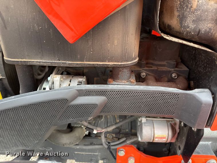 image for item DZ4266 Kubota L2501D MFWD tractor