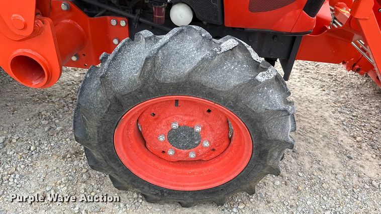 image for item DZ4266 Kubota L2501D MFWD tractor