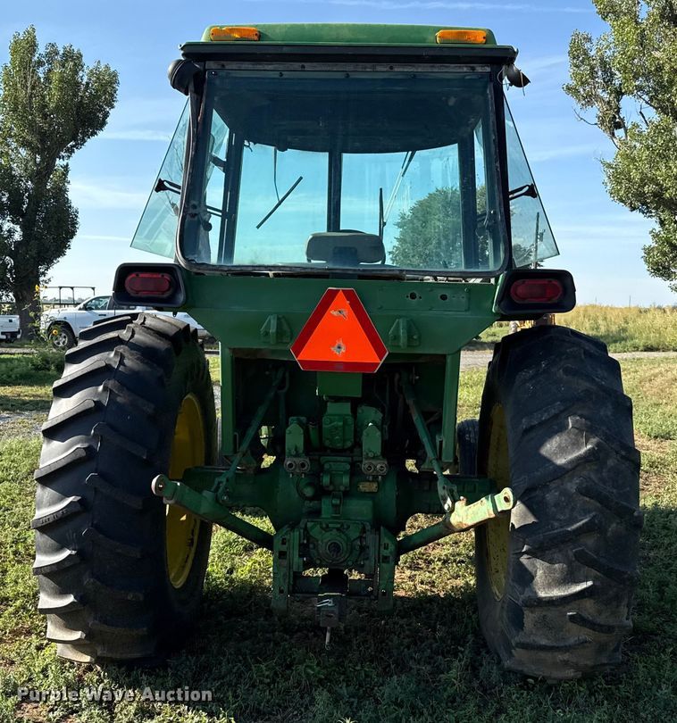 image for item DZ8972 1973 John Deere 4230 tractor